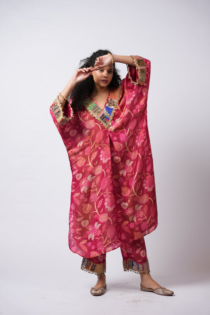 Boho Chic Kaftan Set With Handowrk Detailing